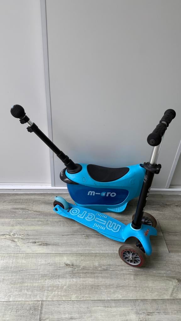 Micro Mini2go step Deluxe Push blauw, Fietsen en Brommers, Steps, Zo goed als nieuw, Gewone step, Ophalen