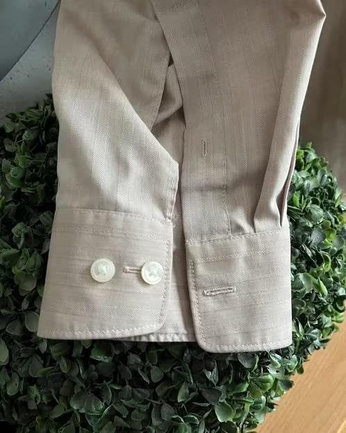 Olymp beige overhemd maat 48, Ophalen of Verzenden, Zo goed als nieuw, Beige, Overige halswijdtes
