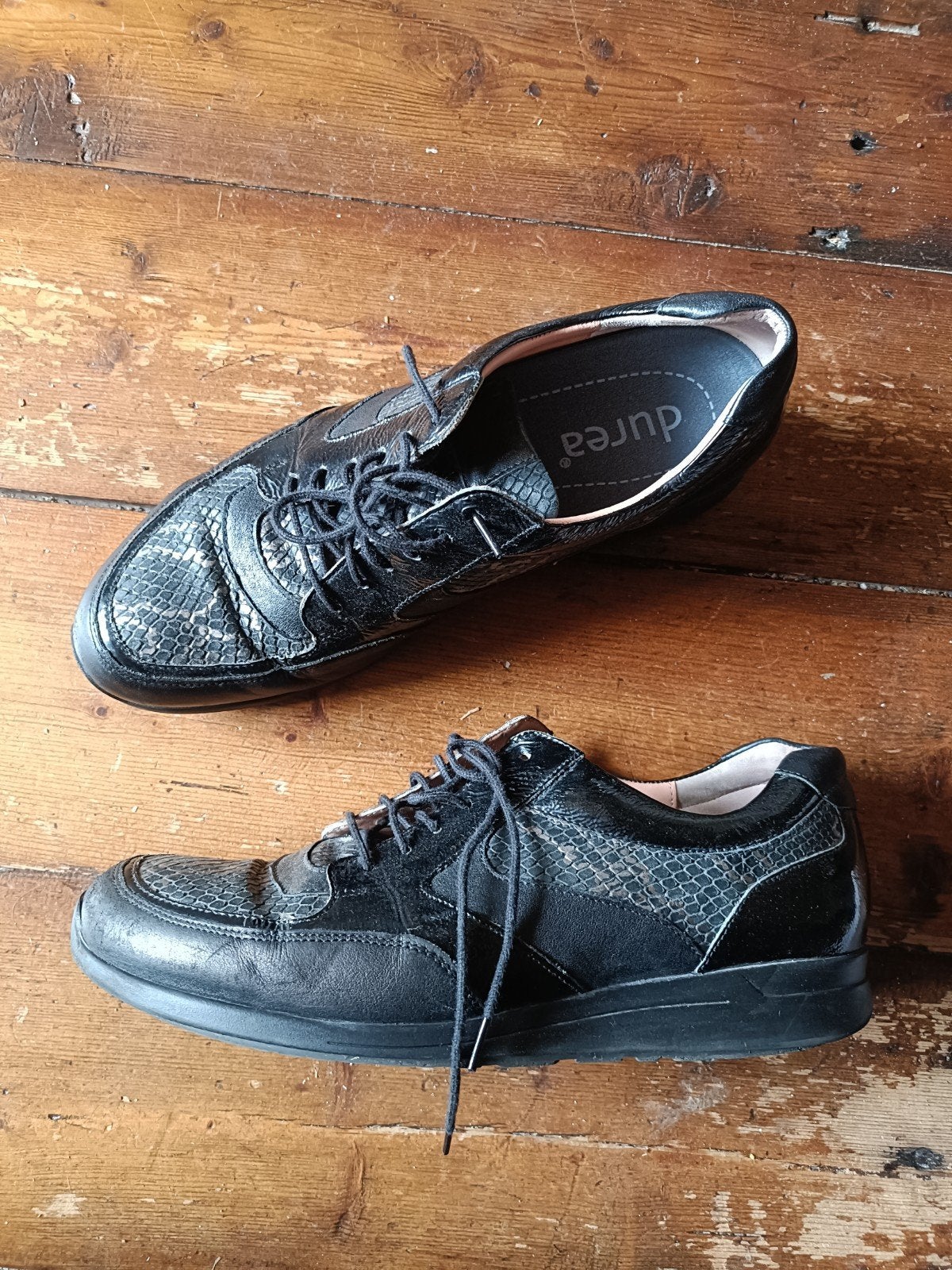 Durea Sneakers Maat 39 / 6, Durea, Zwart, Ophalen of Verzenden, Sneakers of Gympen