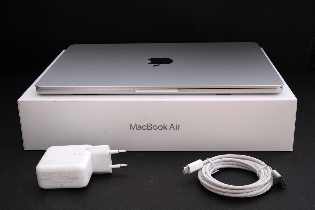 Foto 10 van MacBook Air 13" M4 2025 – 16GB – 512GB – zeer nette staat