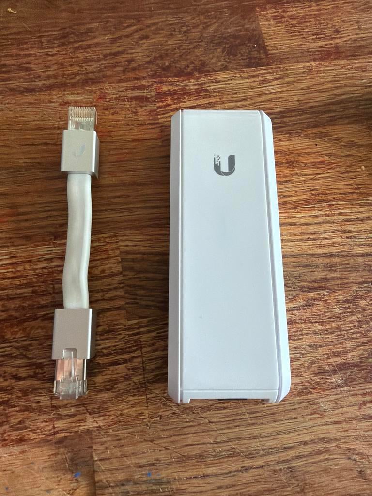 Ubiquiti UniFi Cloud Key Gen2, Ophalen of Verzenden, Gebruikt, Router