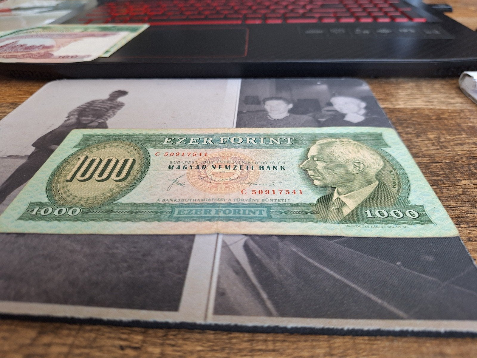 Hongarije 1000 forint 1983, Ophalen of Verzenden, Los biljet