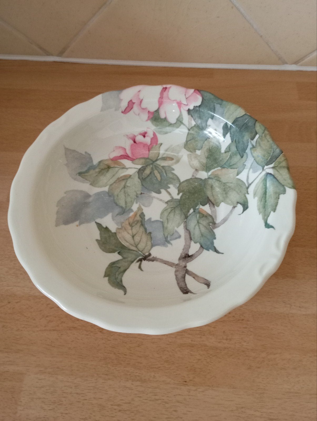 schaaltje Hadida Made in England, Ophalen of Verzenden, Zo goed als nieuw, Overige stijlen, Schaal of Schalen