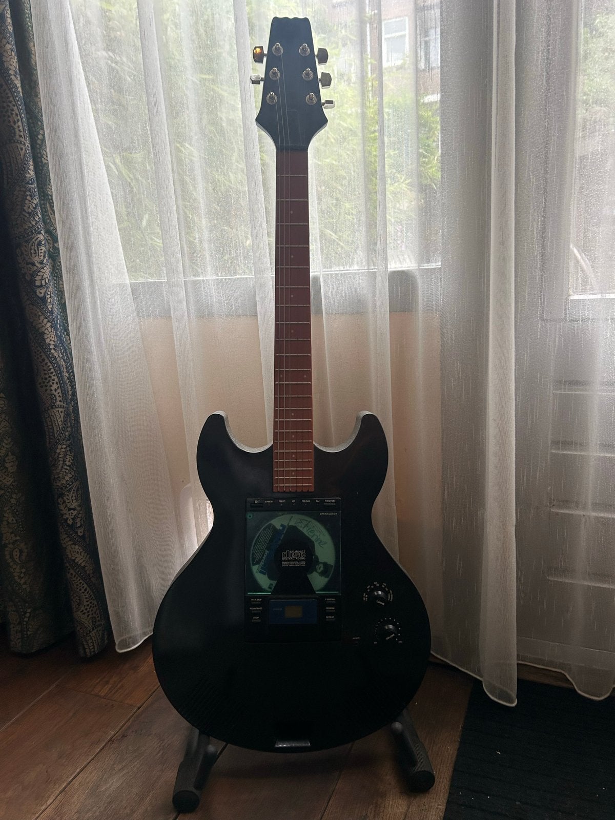 Cd speler decoratie gitaar, Ophalen of Verzenden, Gebruikt, Overige merken