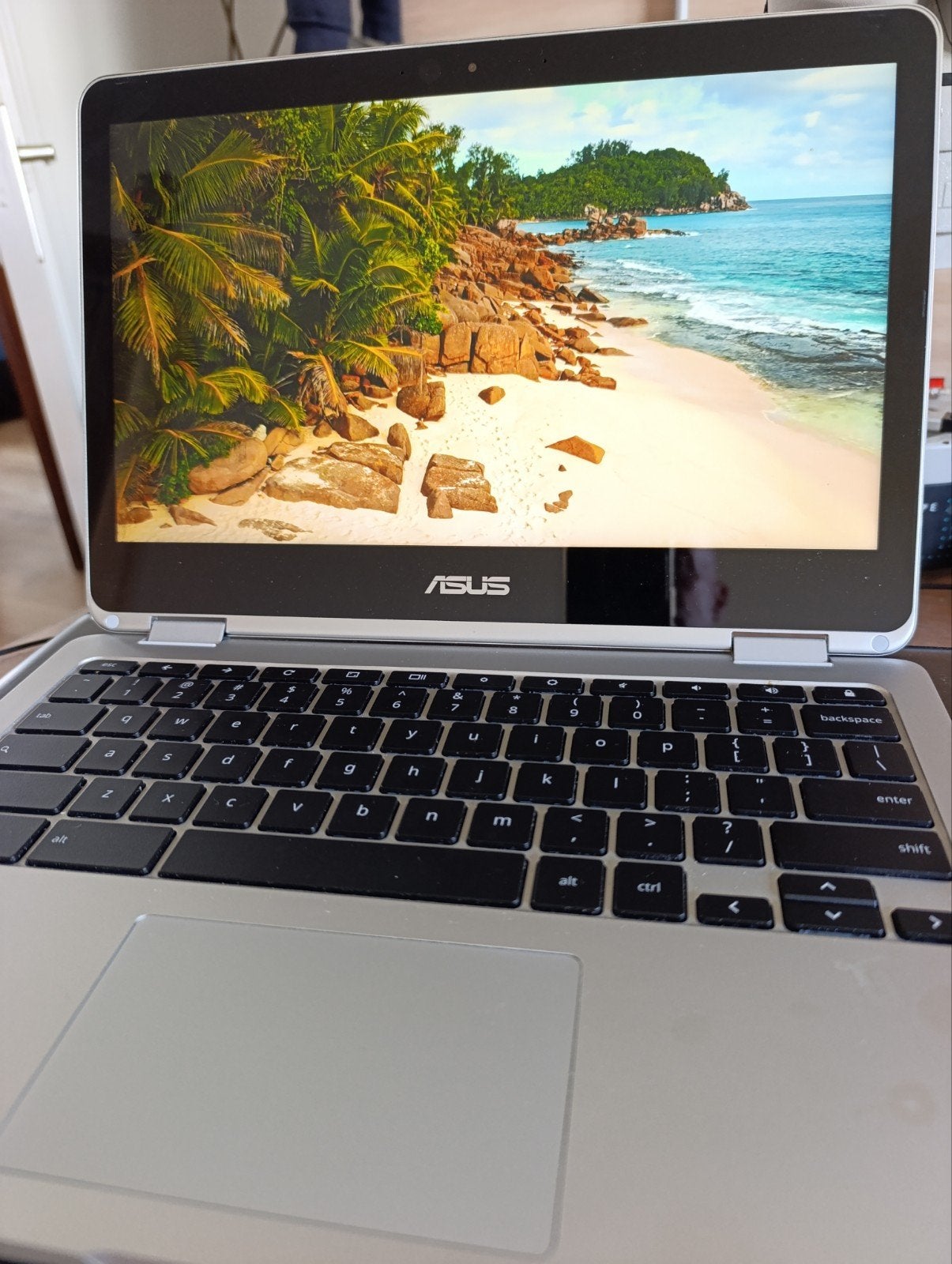 ASUS C302C Chromebook - Laptop en Tablet in één!, Computers en Software, Windows Laptops, Gebruikt, Met touchscreen, Ophalen of Verzenden