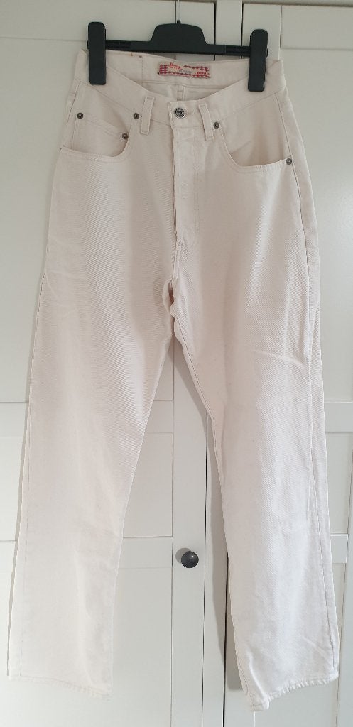 Nieuw! Dames spijkerbroek, roomwit, maat 29, lengte 32, Ophalen of Verzenden, Nieuw, Wit, W28 - W29 (confectie 36)