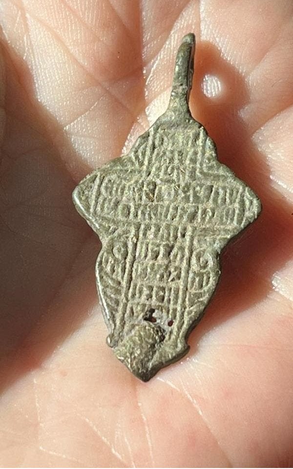 Bodemvondst…18e/19e eeuws Russisch Orthodox Bronzen  Kruisje, Ophalen of Verzenden