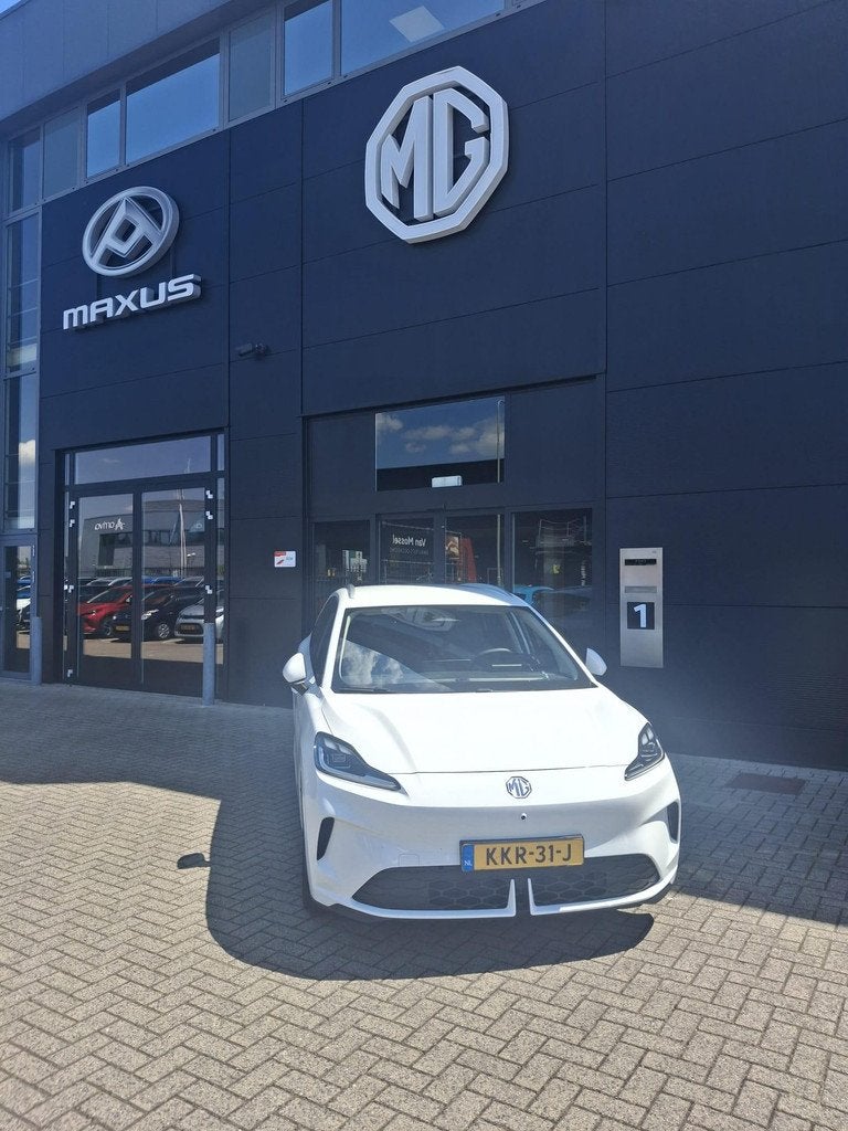 MG MG4 Electric Urban Premium 54 kWh, Auto's, MG, 12 maanden, Stof, Gebruikt, 160 pk