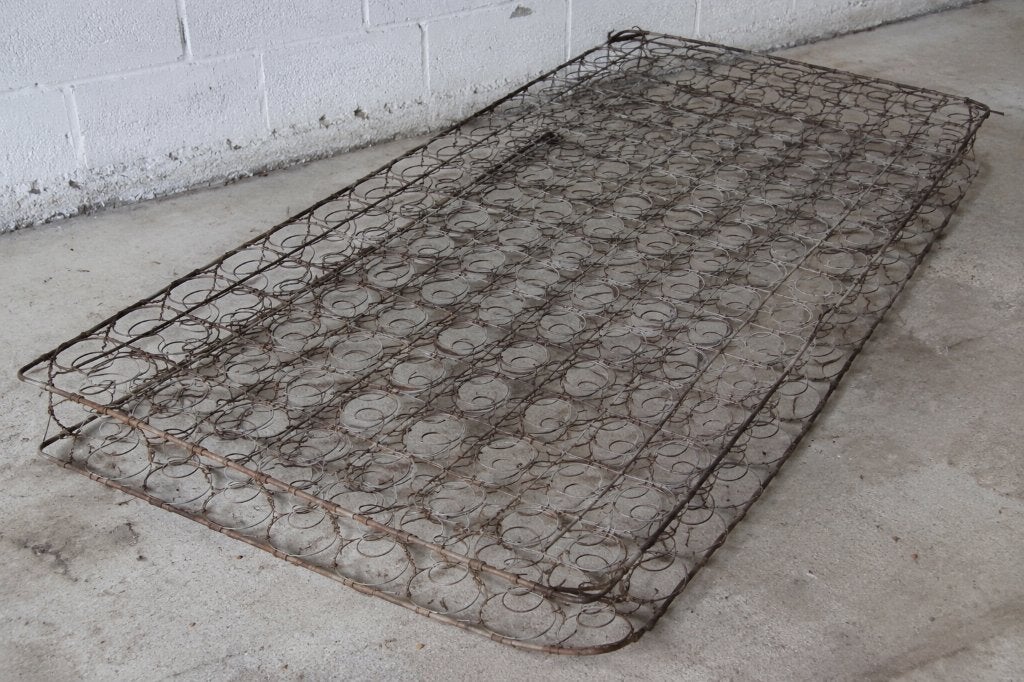 Gratis bed spring metaal, Doe-het-zelf en Verbouw, Ophalen, Gebruikt, IJzer