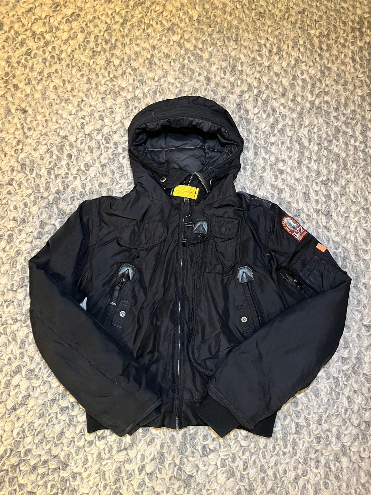 Zwarte parajumper jas (model: Gobi), Kleding | Dames, Ophalen of Verzenden, Zo goed als nieuw, Zwart