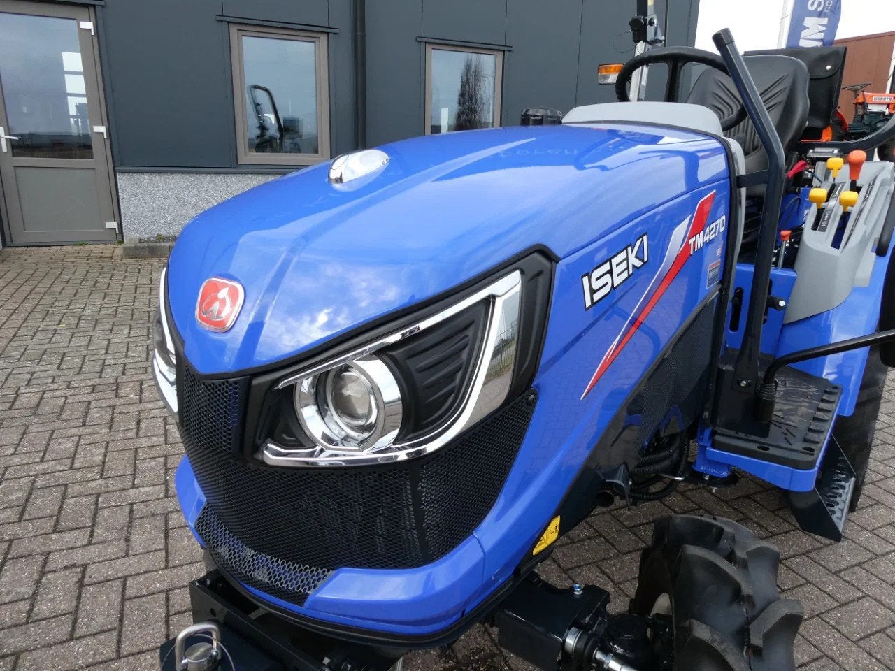 Iseki TM4270 4wd HST / 0001 Draaiuren / Automaat, Overige merken, Gebruikt, De Maalstroom 3
8255 RN  Swifterbant, Mathijs Merkelijn