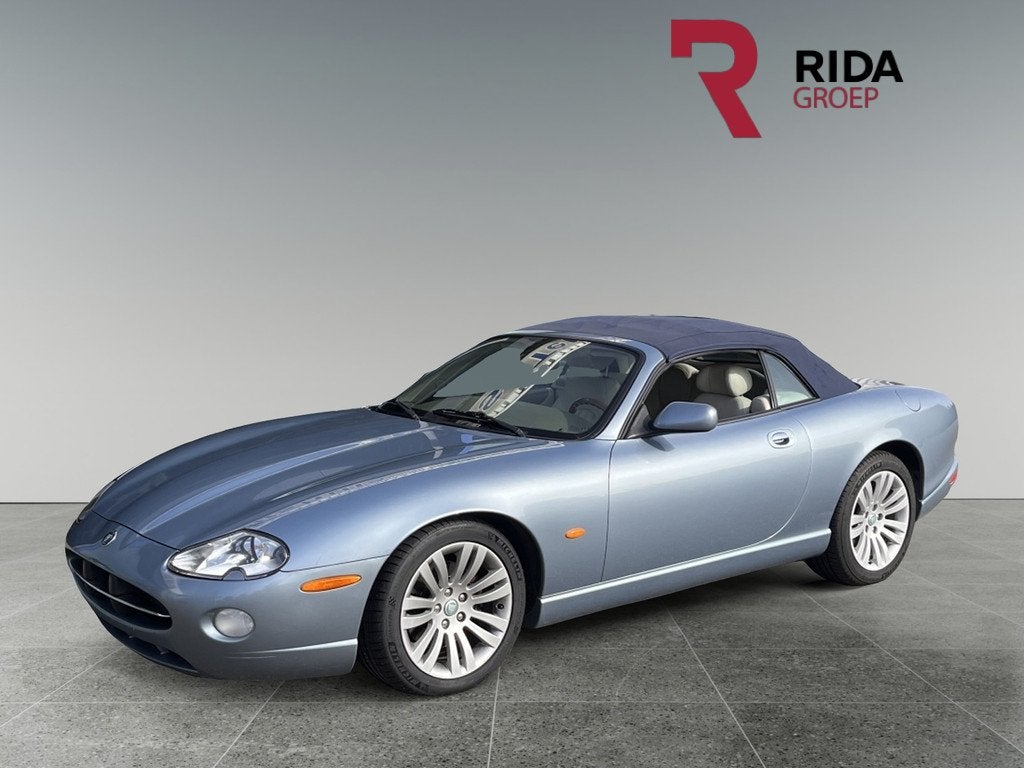Jaguar XK8 4.0 V8 Cabriolet (bj 2005, automaat), Auto's, Automaat, Cabriolet, Leder, Automatische klimaatregeling