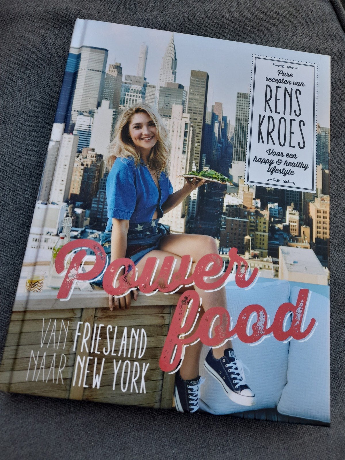 Powerfood - Van Friesland naar New York - Rens Kroes, Boeken, Kookboeken, Gezond koken, Zo goed als nieuw, Rens Kroes, Overige gebieden
