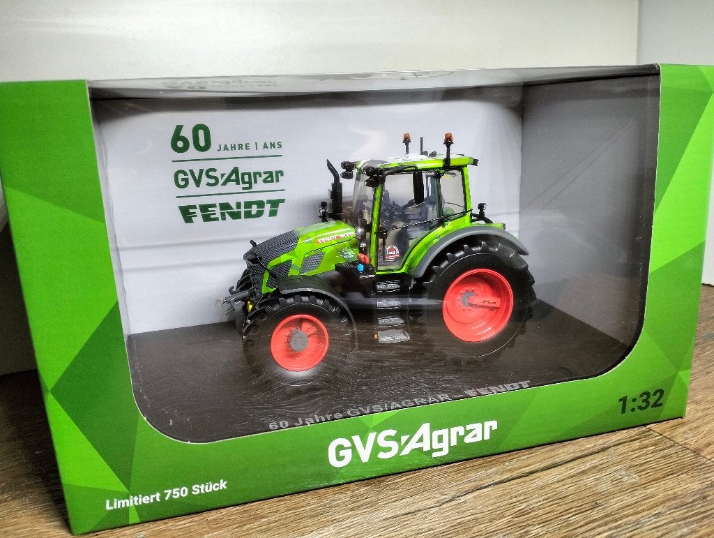 Te koop UH Fendt 620 Vario GVS/Agrar 60 Jahre Fendt., Ophalen of Verzenden, Nieuw, Tractor of Landbouw, Universal Hobbies
