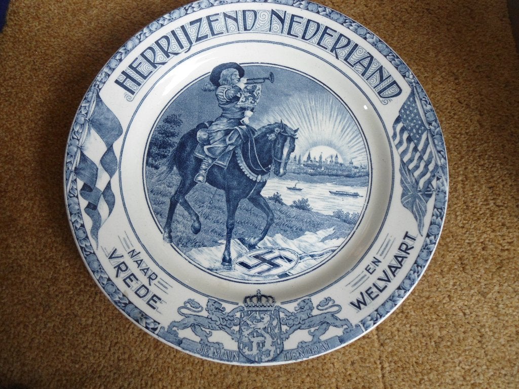 Societe Ceramique Maastricht herrijzend Nederland, Antiek en Kunst, Ophalen of Verzenden
