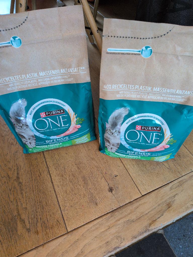 Purina one indoor, Ophalen, Kat
