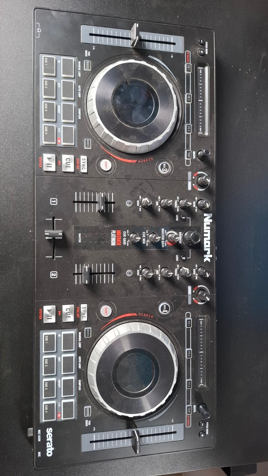 Numark DJ Tafel / Controller - Serato compatibel, Muziek en Instrumenten, Dj-sets en Draaitafels, Ophalen of Verzenden