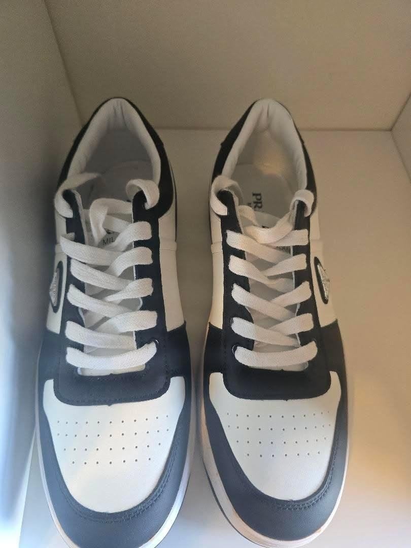 Stijlvolle Zwart-Witte Sneakers, Zwart, Nieuw, Ophalen of Verzenden, Sneakers of Gympen