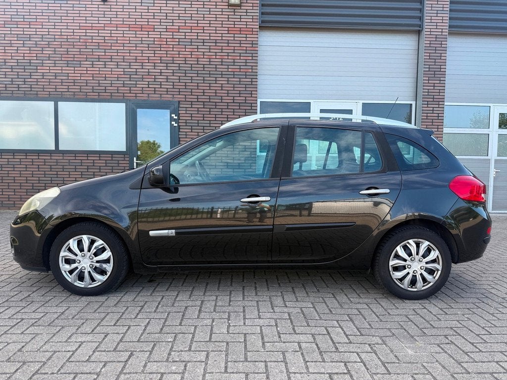 Renault Clio Estate 1.2 TCE Dynamique Airco Cruise Navi PDC, Voorwielaandrijving, Gebruikt, 4 cilinders, 1095 kg