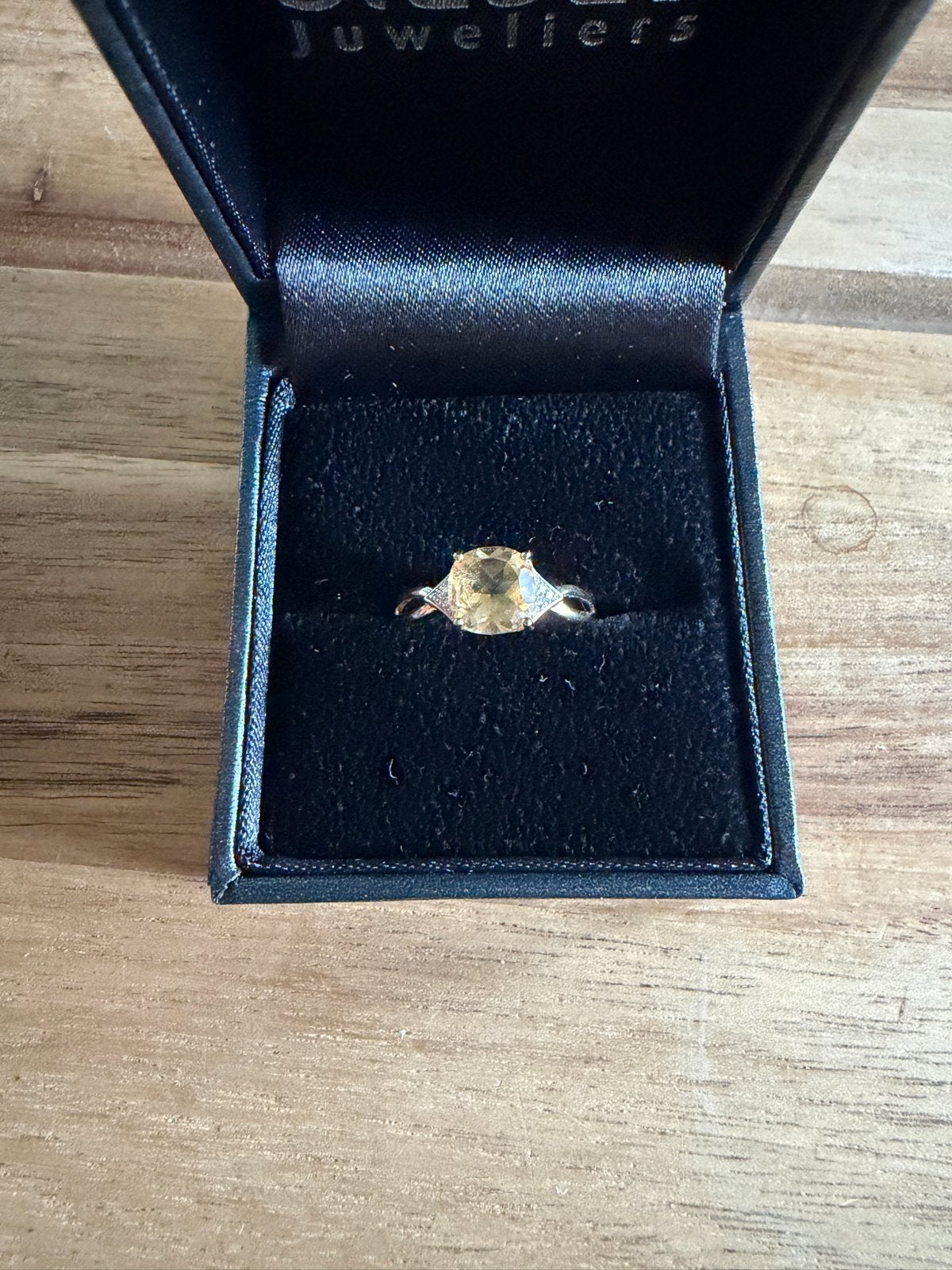 14k Gouden Vriendschapsring met Citrien en Diamanten,Maat 52, Nieuw, Ophalen of Verzenden, 17 tot 18, Met edelsteen
