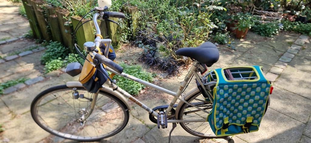 vintage fiets , remmen,  versnelling werkt nog, Fietsen en Brommers, Fietsen | Dames | Damesfietsen, Ophalen, Gebruikt, Overige merken