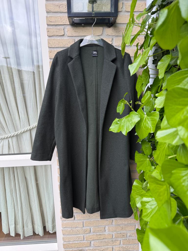 Zara lange jas | groen | maat XL, Kleding | Dames, Jassen | Winter, Gedragen, Maat 46/48 (XL) of groter, Groen, Ophalen of Verzenden