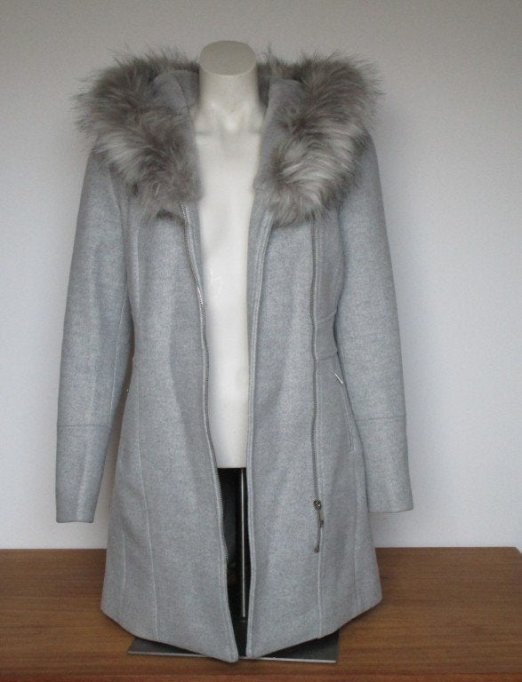 Nr.11: Mooie Winterjas S van Forever New grijs met bontkraag, Ophalen of Verzenden, Nieuw, Maat 36 (S), Grijs