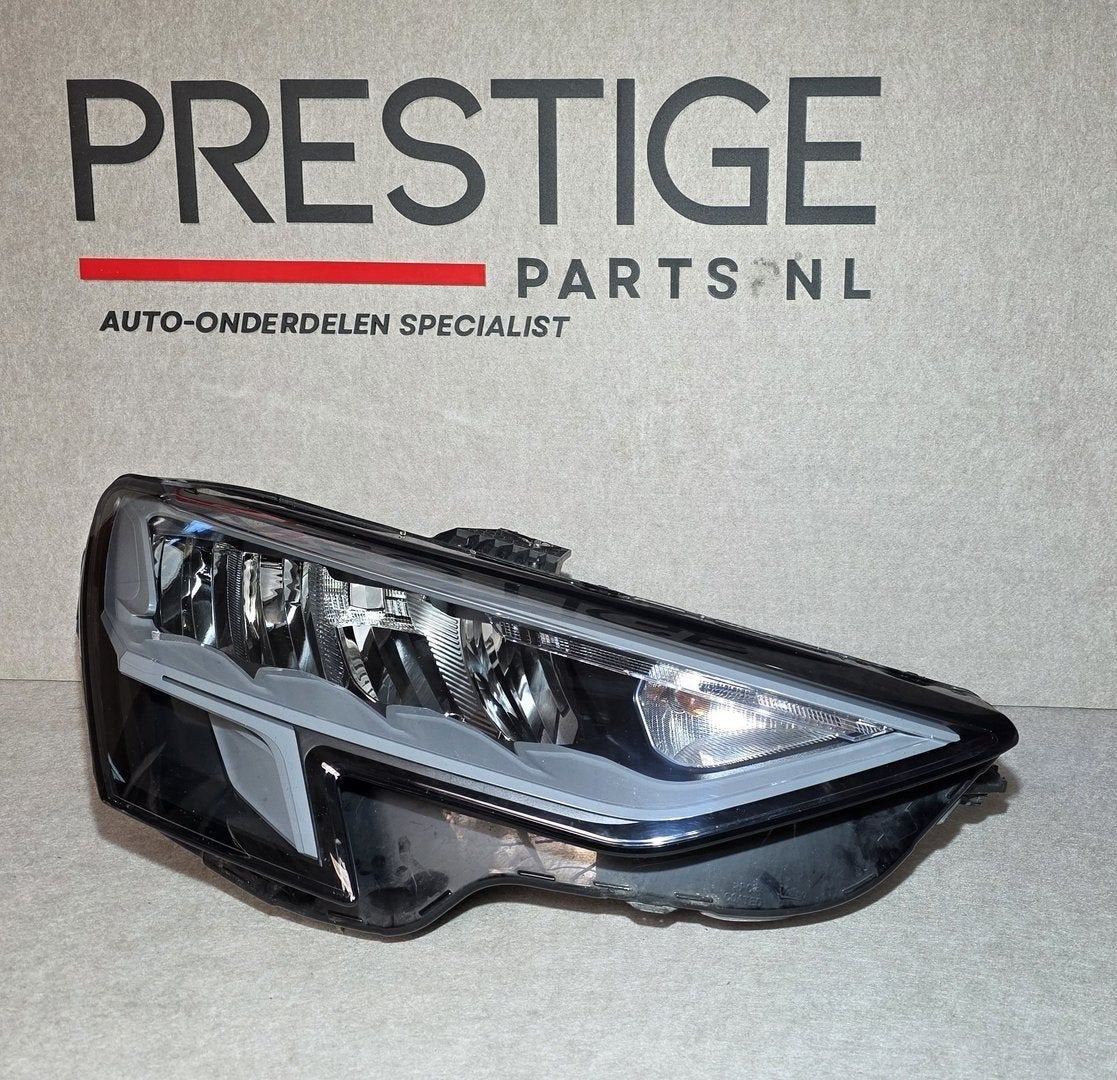 Koplamp Audi A3 8Y LED Rechts Origineel Compleet 8Y0941012C, Gebruikt, -, Ophalen of Verzenden, -