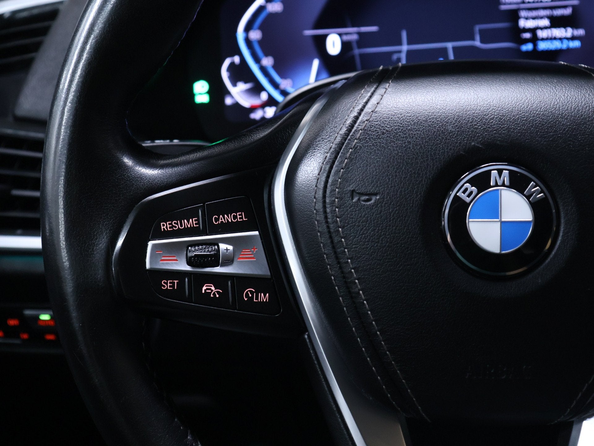 Foto 16 van BMW X5 xDrive45e Sport [SOH 97%, PANORAMADAK, HARMAN KARDON,