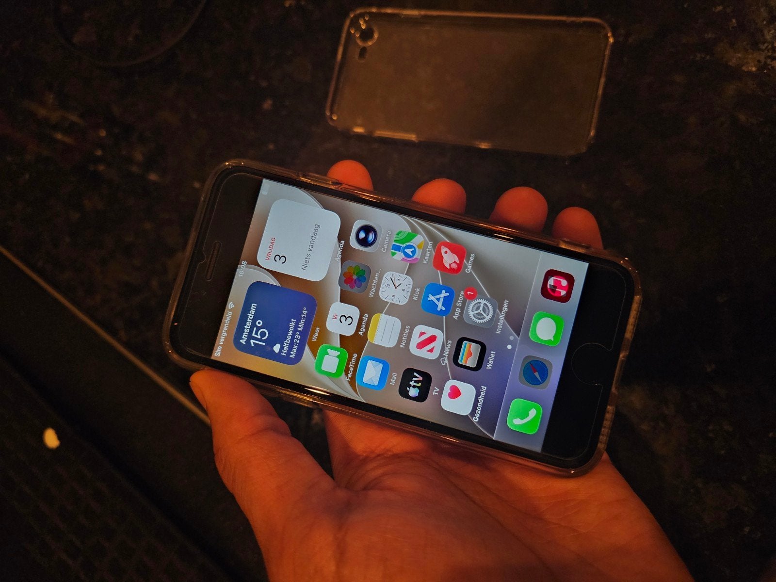Iphone SE 128gb, Telecommunicatie, Mobiele telefoons | Apple iPhone, 128 GB, Zwart, Ophalen of Verzenden, Zo goed als nieuw