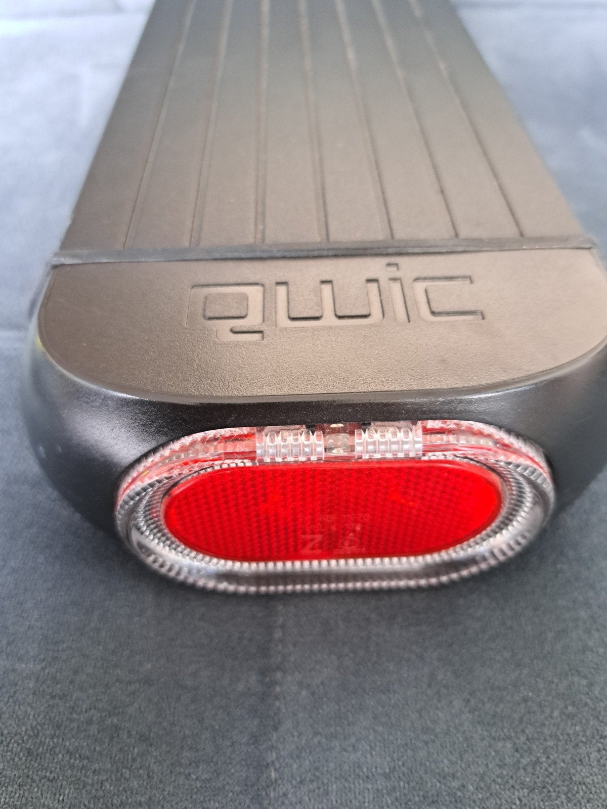 QWIC 735 Wh accu – 36V 20,4Ah – Smart Li-ion, Zo goed als nieuw