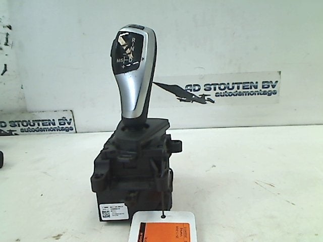 Versnellingspook BMW 1 serie (F20) 2015 10049934, Gebruikt, Petuelring 130, München 80809, , Duitsland, BMW, Bayerische Motoren Werke AG