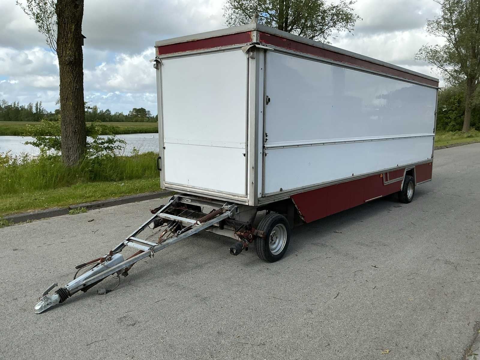 Evers Marktwagen/Verkoop kraam, Gebruikt
