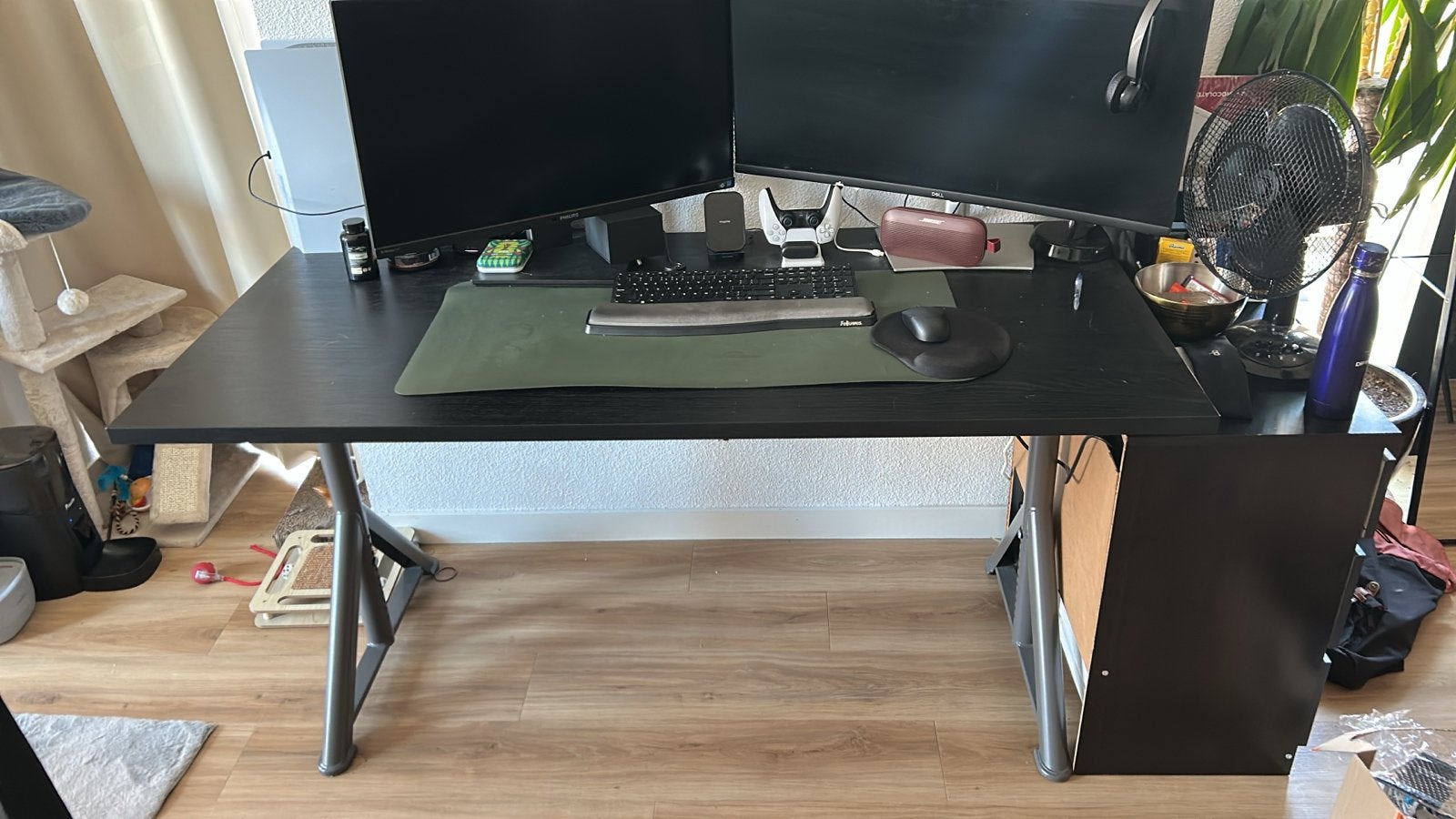 IKEA IDÅSEN Bureau Zwart/Donkergrijs 160x80 cm, Ophalen, Zwart, Metaal, Zo goed als nieuw