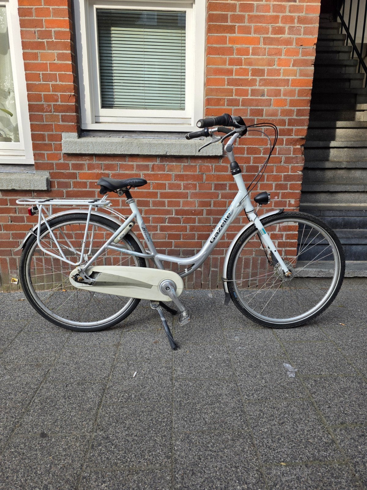 Gazelle bloom damesfiets 28 inch with 7 gears, Fietsen en Brommers, Fietsen | Dames | Omafietsen, 53 tot 56 cm, Ophalen, Zo goed als nieuw