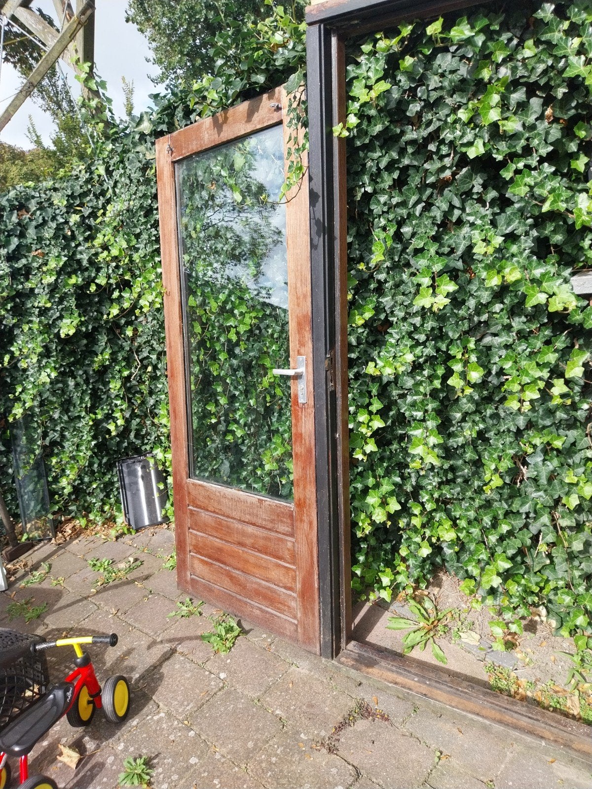 kozijn met deur hardhout  voor buiten, Doe-het-zelf en Verbouw, Ophalen, Buitendeur, 200 tot 215 cm
