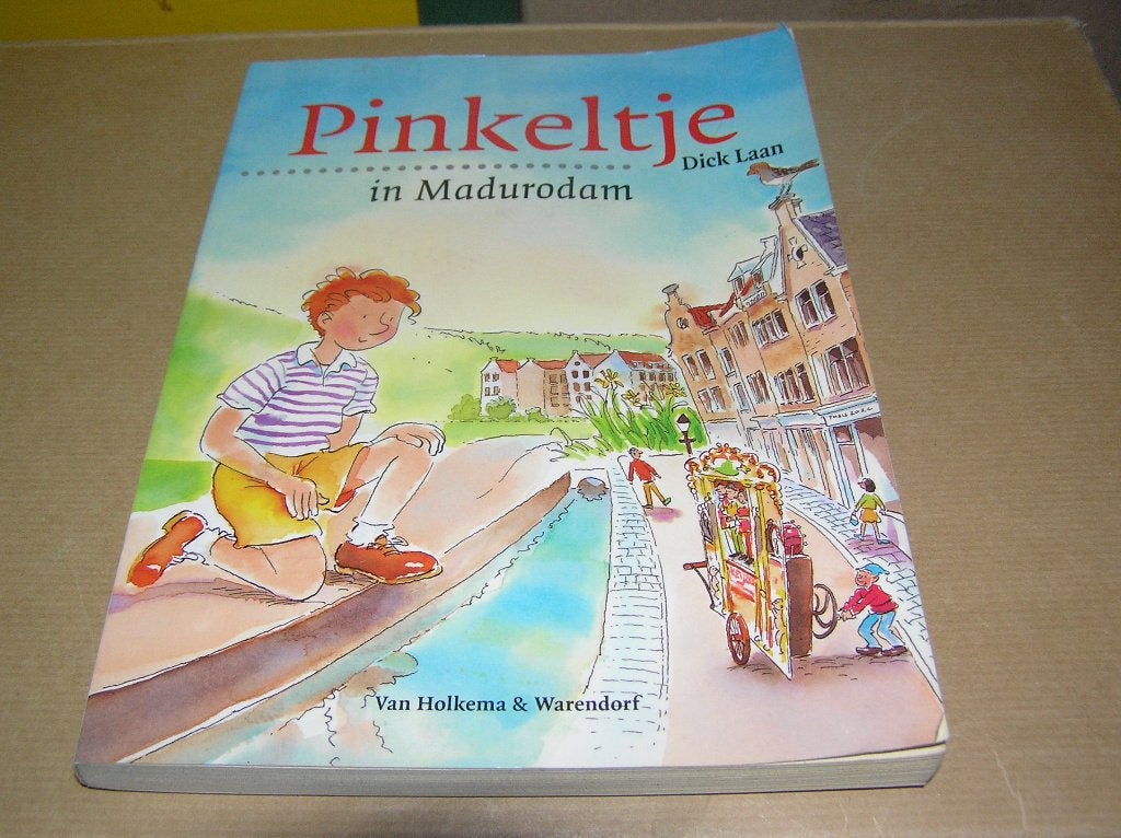 Pinkeltje in Madurodam - Dick Laan, Boeken, Ophalen of Verzenden, Gelezen, Dick Laan, Fictie algemeen
