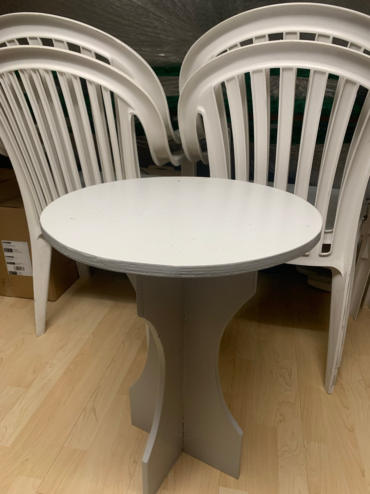 Zelf opgeknapt bijzettafeltje - licht grijs geverfd, Ophalen, Minder dan 45 cm, Minder dan 55 cm, Gebruikt