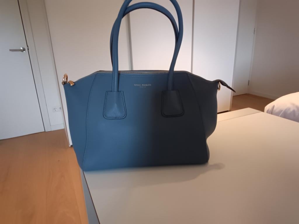 Ruime middelblauwe tas met rits en 3 vakken Isabel Bernard, Sieraden, Tassen en Uiterlijk, Tassen | Damestassen, Ophalen of Verzenden