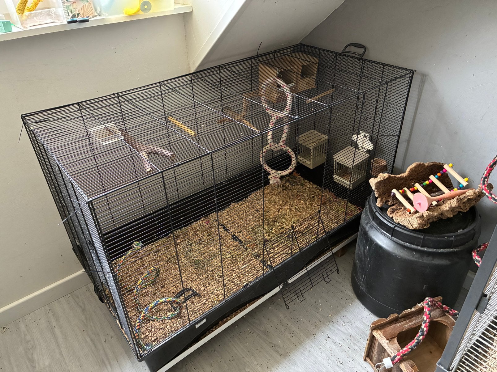 Prachtige grote kooi, Dieren en Toebehoren, Vogels | Hokken en Kooien, Ophalen, Zo goed als nieuw, Metaal, Vogelkooi