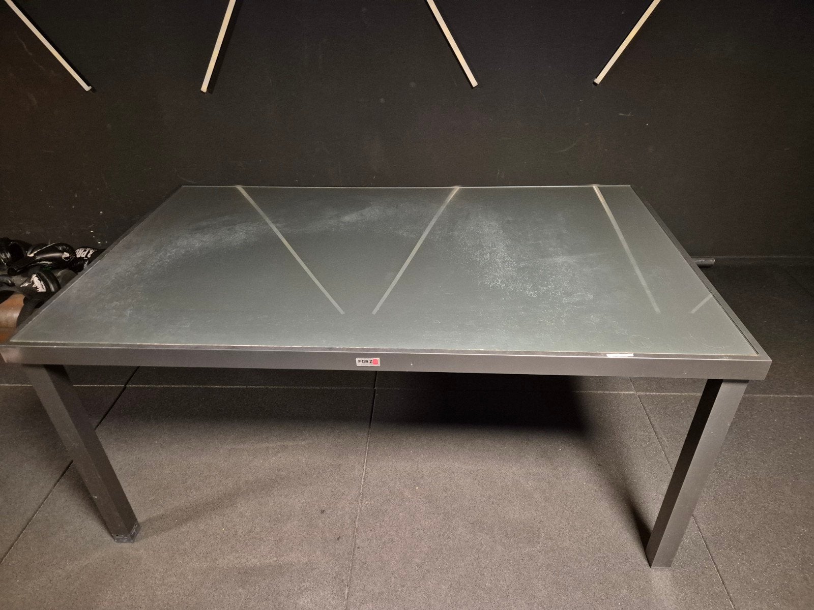 Forza Furniture eettafel met glazen blad, Ophalen, Gebruikt, 100 tot 150 cm, 50 tot 100 cm