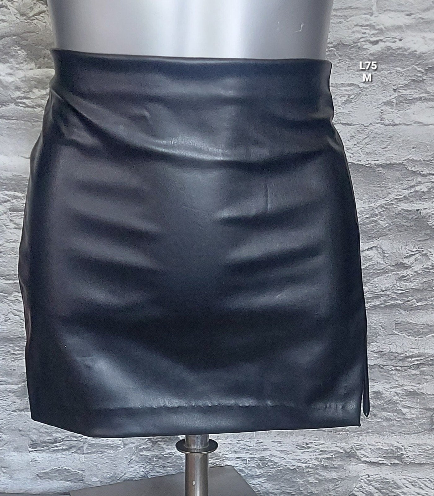 Sexy Zwart leren mini rokje met split, Kleding | Dames, Maat 38/40 (M), Zwart, Nieuw, Ophalen of Verzenden