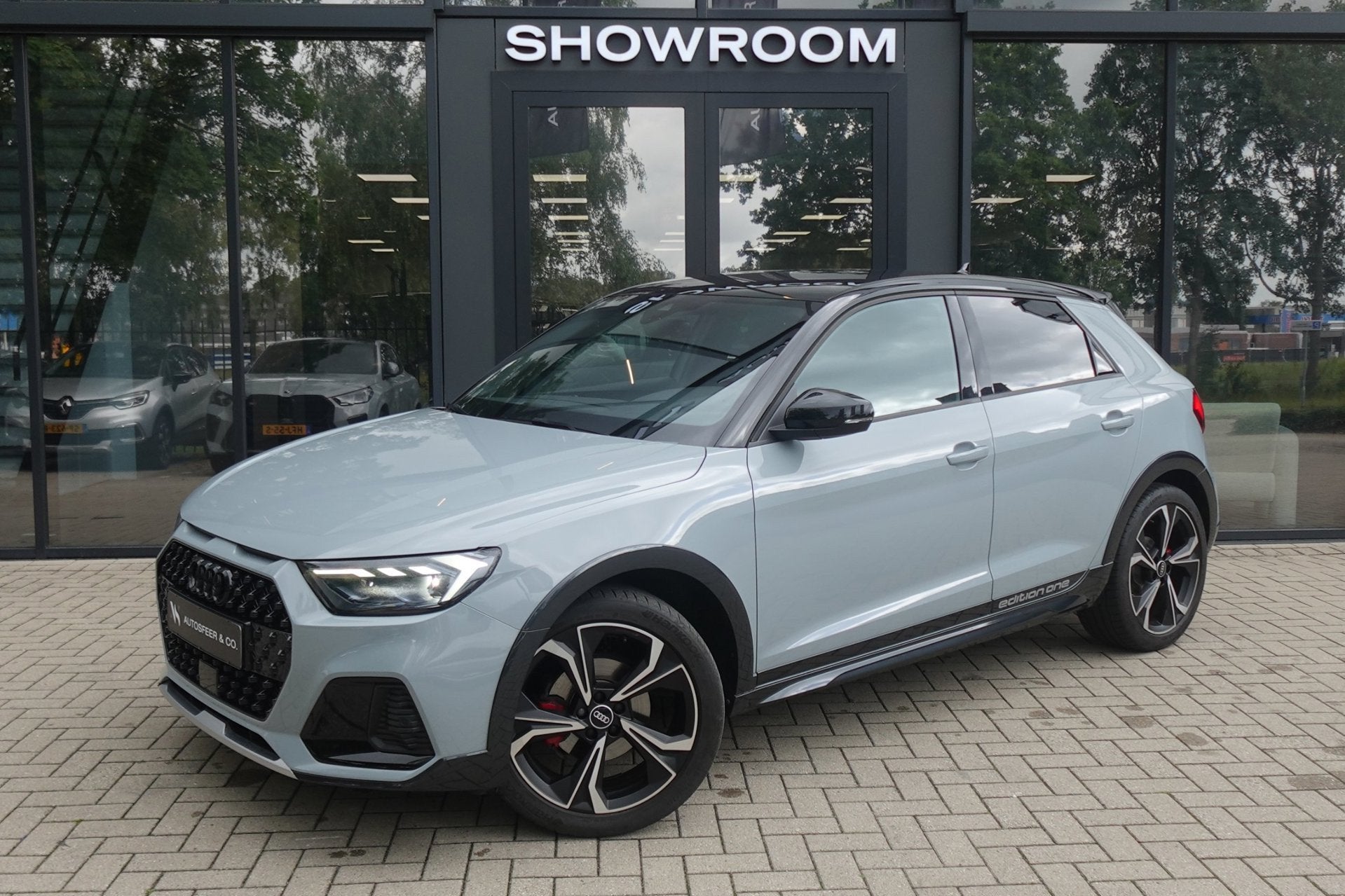 Audi A1 citycarver 35 TFSI S-Line KEYLESS SFEER CARPLAY', Auto's, Audi, Stof, Zwart, 4 cilinders, Bedrijf