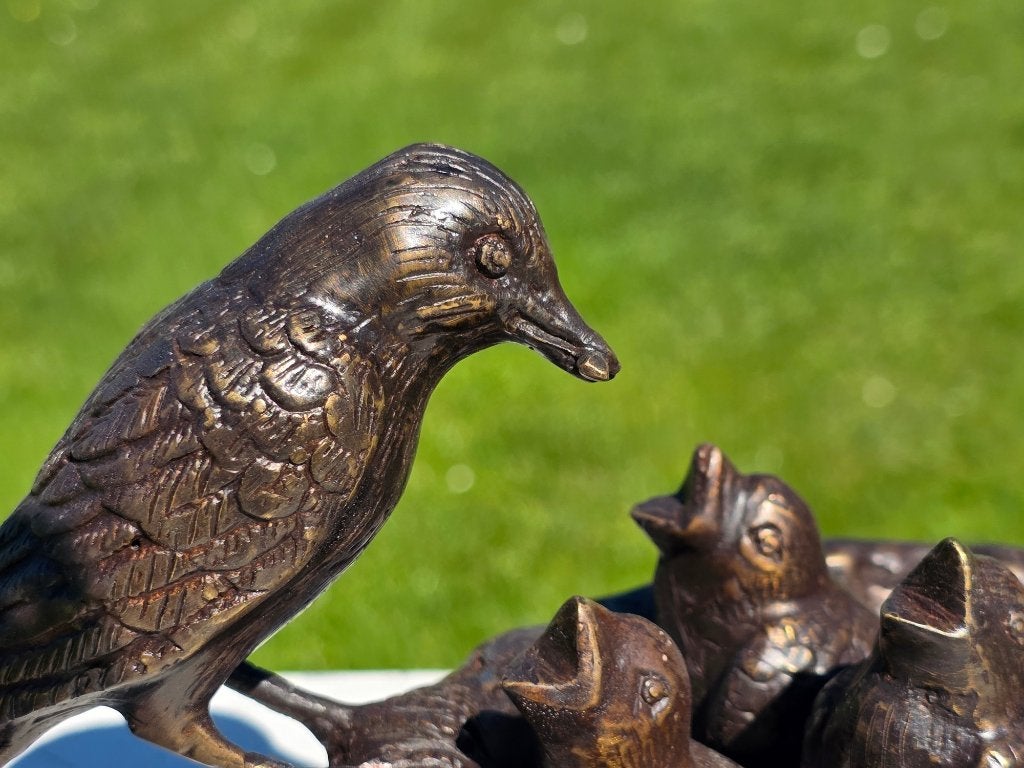 VOGELNEST / vogel / brons, Tuin en Terras, Tuinbeelden, Dierenbeeld, Nieuw, Info@huisentuindecoratiemarie.nl, Huis en tuin decoratie marie