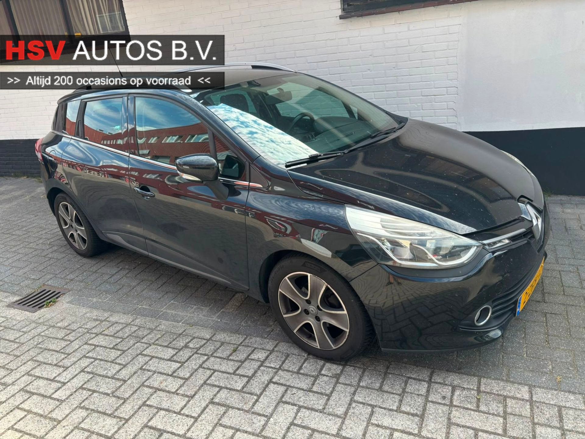 Renault Clio Estate 1.5 dCi ECO Night&Day navi LM airco, Auto's, Renault, Voorwielaandrijving, Euro 5, Gebruikt, 4 cilinders