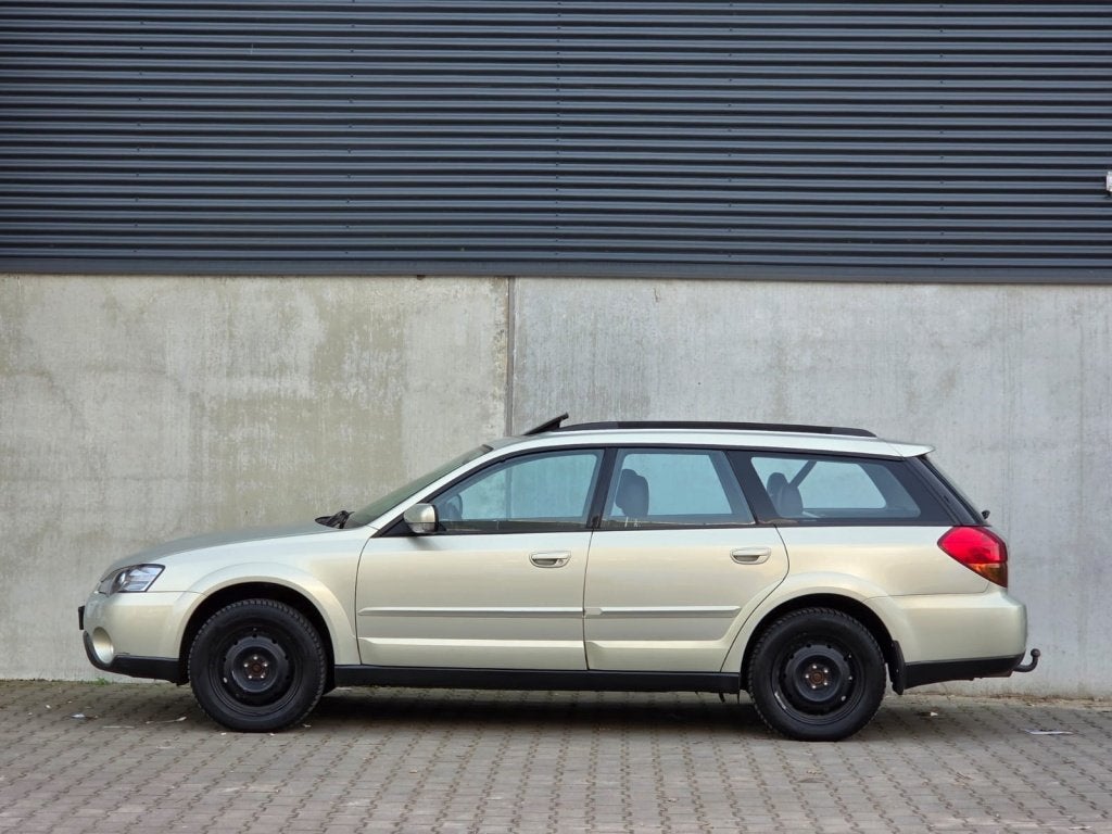Subaru Outback 2.5i AUTOMAAT AWD SCHUIF/KANTELDAK APK 02'27!, Auto's, Subaru, Automaat, 4 cilinders, 1415 kg, Outback
