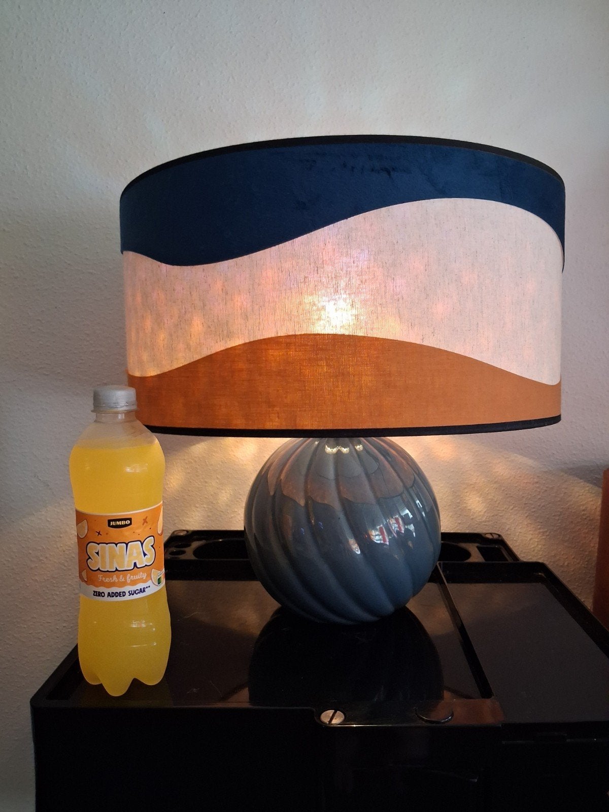 Frans Vintage design-icoon Kostka lamp & kap., Huis en Inrichting, Ophalen of Verzenden, Tafellamp