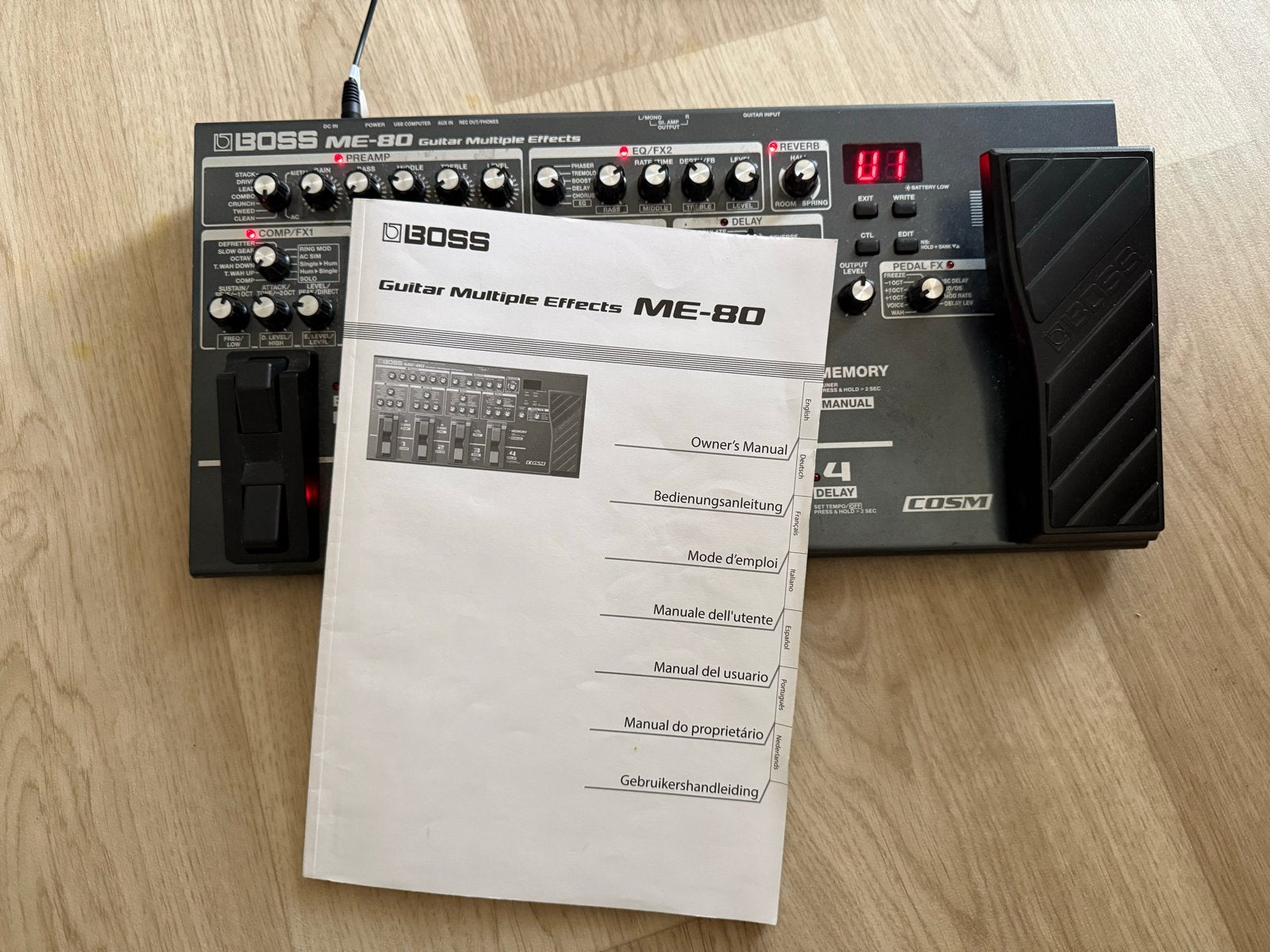 BOSS ME-80 Gitaar Multi-effectpedaal met handleiding, Ophalen of Verzenden, Zo goed als nieuw, Distortion, Overdrive of Fuzz