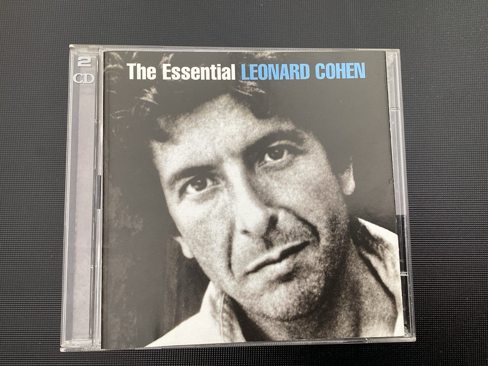 The Essential Leonard Cohen - 2CD Album, Ophalen of Verzenden, Zo goed als nieuw, Inclusief boekje, Singer-songwriter