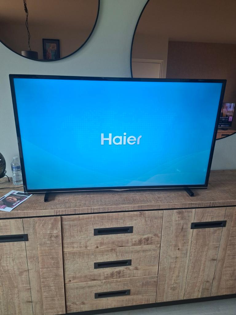 Haier 49 inch LED TV - Model LEU49V300S, 100 cm of meer, Ophalen, Overige merken, Gebruikt